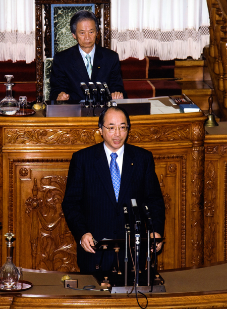 中川雅治